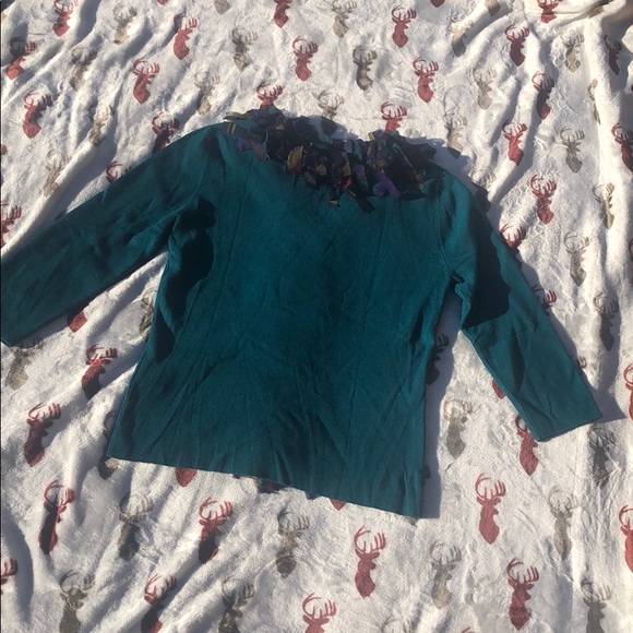 Sweater With Fringe - Picture 3 of 4